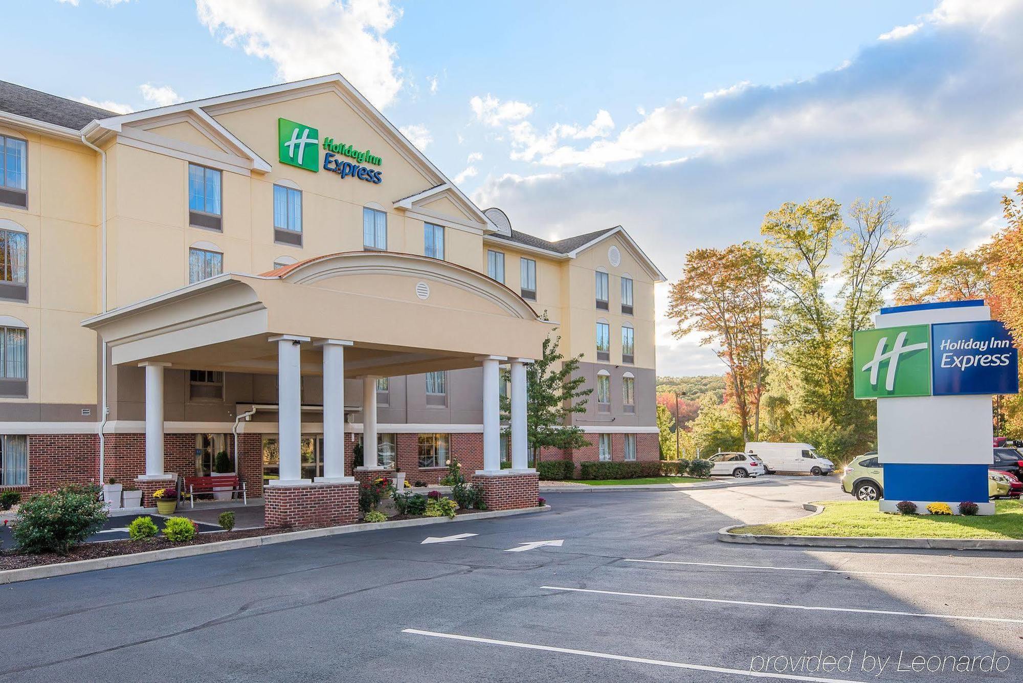 Holiday Inn Express Haskell-Wayne Area By Ihg Buitenkant foto