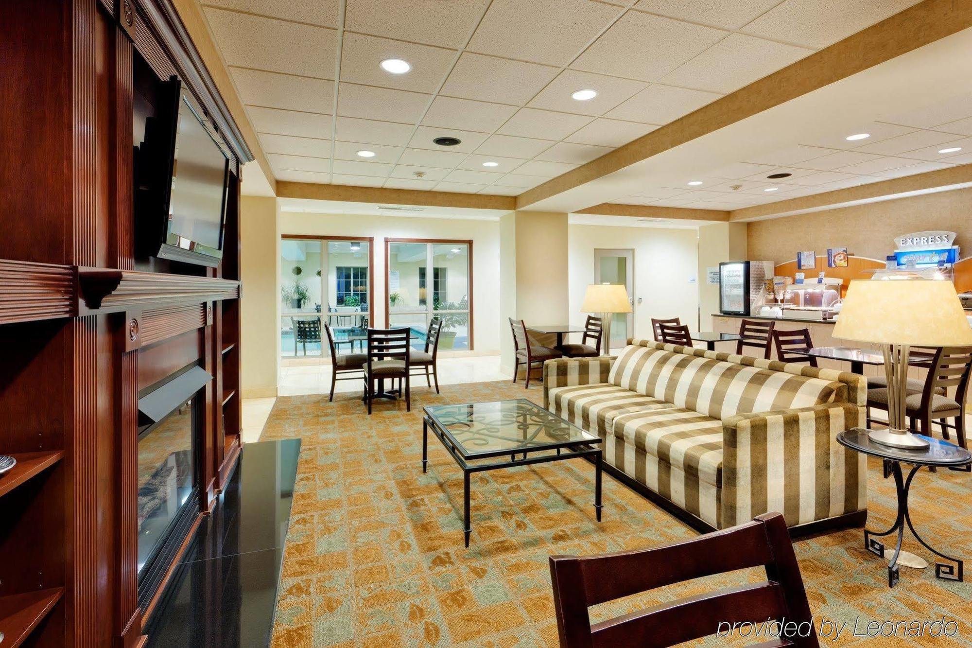 Holiday Inn Express Haskell-Wayne Area By Ihg Buitenkant foto
