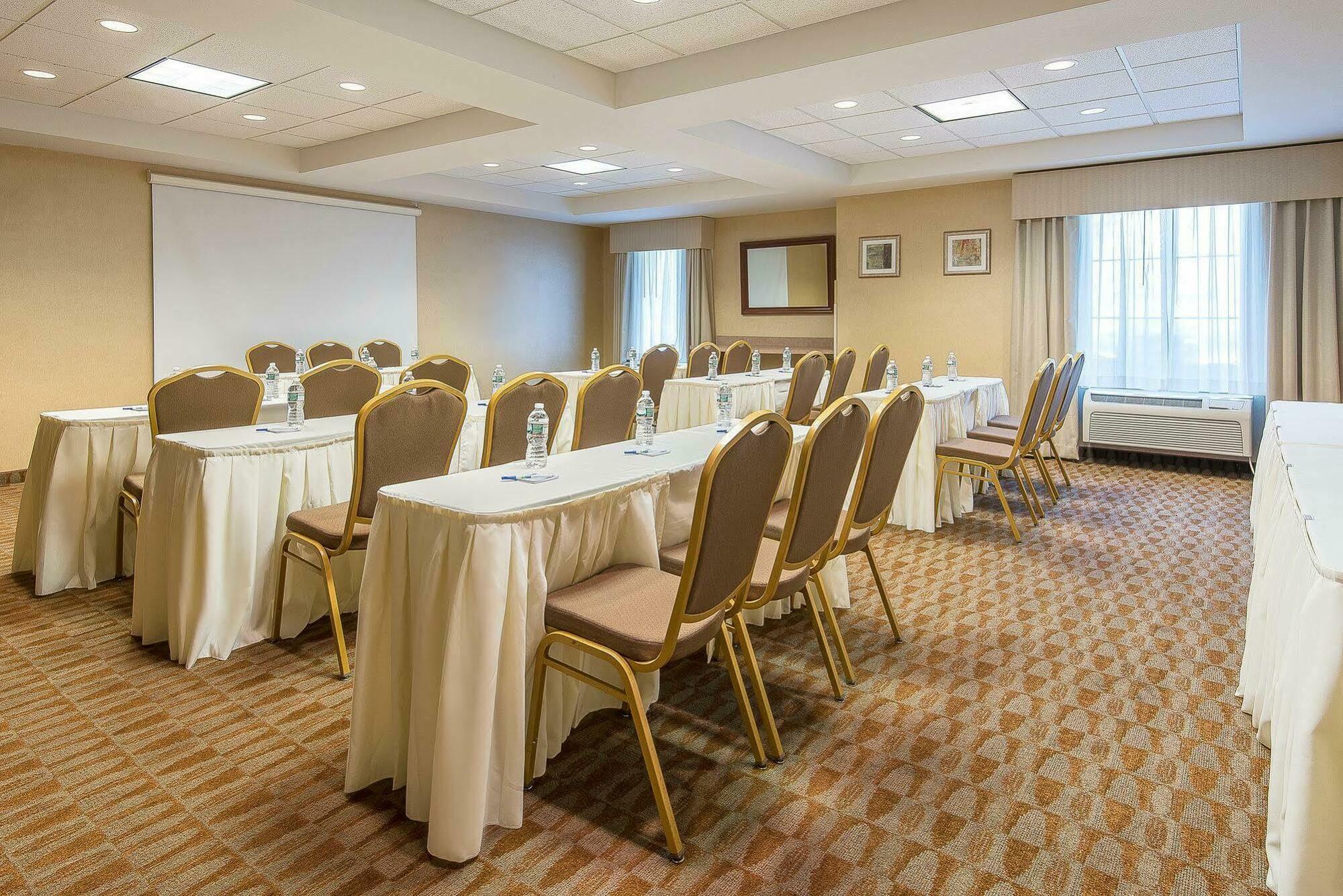 Holiday Inn Express Haskell-Wayne Area By Ihg Buitenkant foto